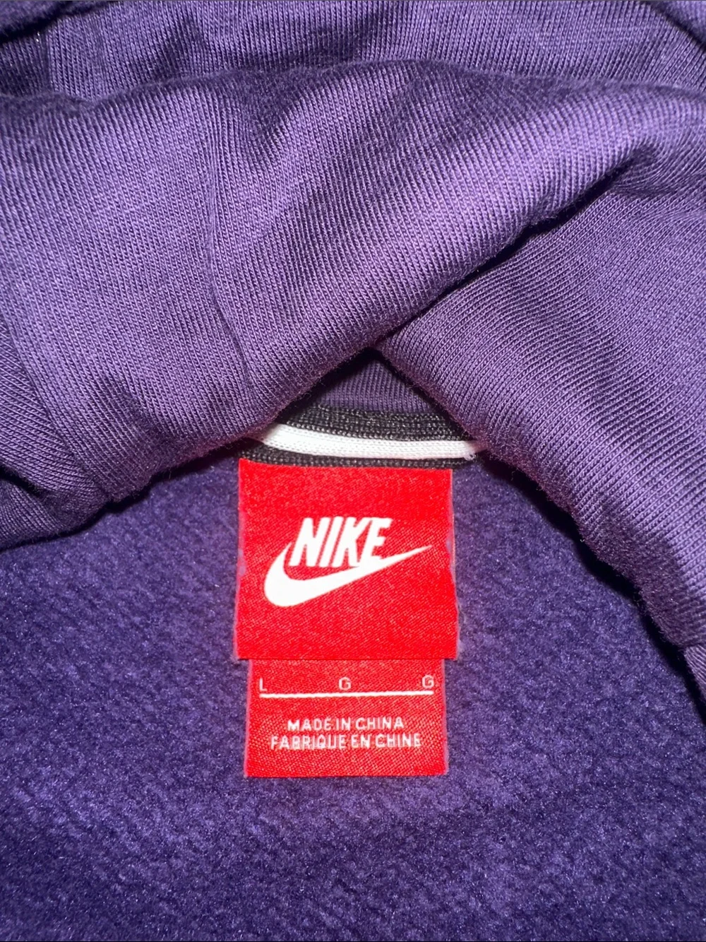 Nike athletic swoosh